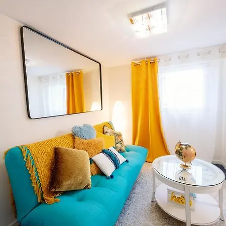 Apartman Les Du Paradis By Leslodgespa *