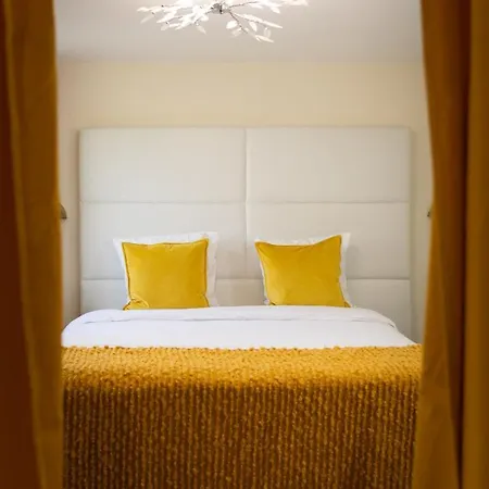 Les Du Paradis By Leslodgespa * Blotzheim