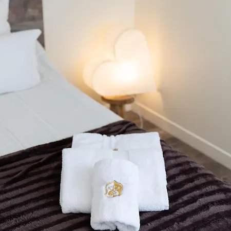 Les Du Paradis By Leslodgespa * Blotzheim